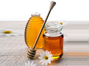 Local Honey for Fall Allergies | The Non Toxic Lifestyle
